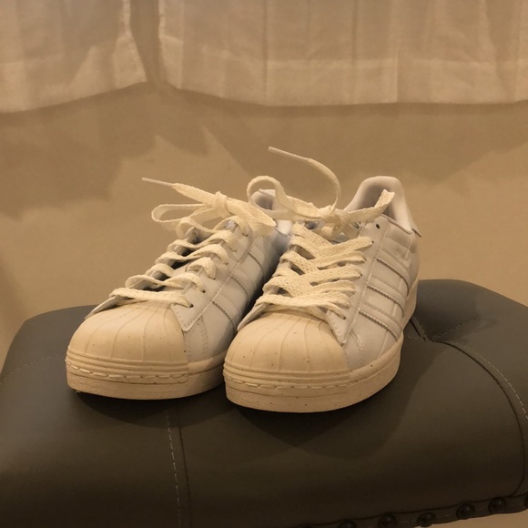 “Adidas” The Clean Classics. Brand New Never Worn. “Vegan” - Picture 2 of 5